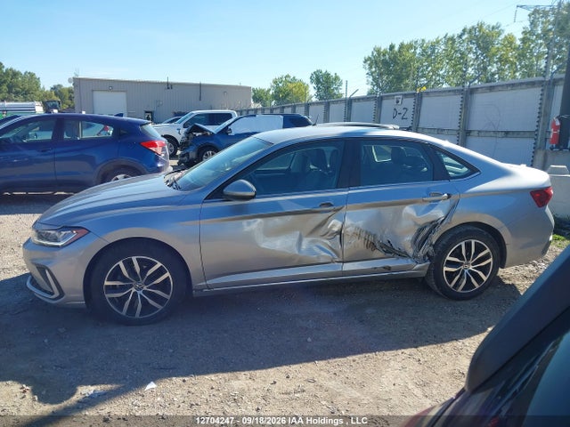 Продажа на аукционе авто 2025 Volkswagen Jetta Comfortline, vin: 3VWEX7BU8SM099092, номер лота: 12704247