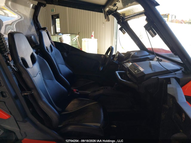 12704254 :رقم المزاد ، 3JB1TAX46KK002621 vin ، 2019 Can-am Maverick Sport Dps 1000r مزاد بيع