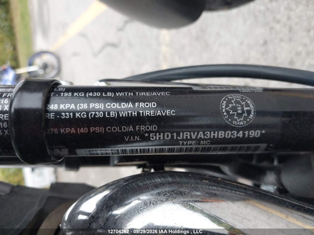 2017 Harley-davidson Fls Softail Slim მანქანა იყიდება აუქციონზე, vin: 5HD1JRVA3HB034190, აუქციონის ნომერი: 12704262
