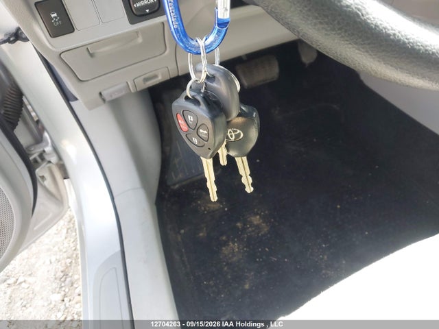 12704263 :رقم المزاد ، 2T1BU4EE0DC022617 vin ، 2013 Toyota Corolla Ce مزاد بيع