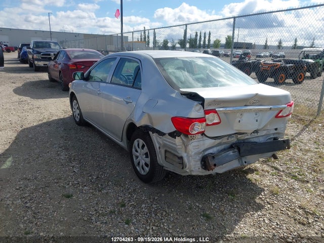 12704263 :رقم المزاد ، 2T1BU4EE0DC022617 vin ، 2013 Toyota Corolla Ce مزاد بيع