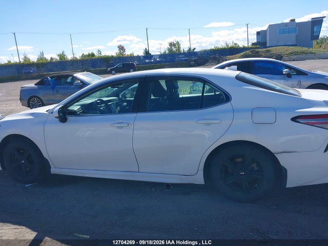 4T1B11HK6KU196423 Toyota CAMRY SE