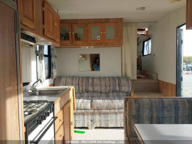 Aukcja sprzedaży 1995 Vanguard National Camper, vin: 2PEFB2262S1095547, numer aukcji: 12704282