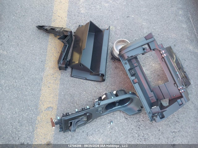 12704286 :رقم المزاد ، JF2GTHSC6MH371331 vin ، 2021 Subaru Crosstrek Outdoor مزاد بيع