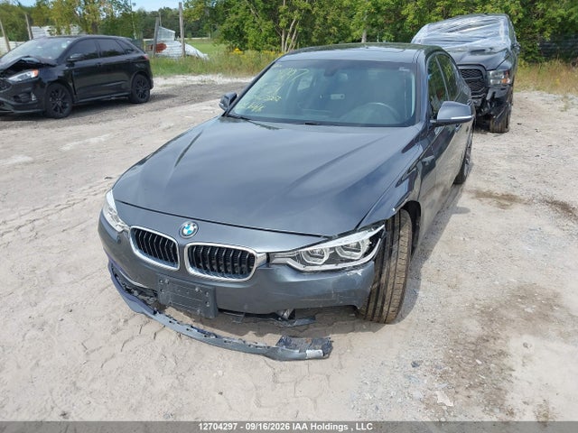 12704297 :رقم المزاد ، WBA8E5G36HNU45131 vin ، 2017 Bmw 320i Xdrive مزاد بيع