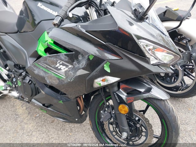 12704299 :رقم المزاد ، JKAEXKG16PDAN2874 vin ، 2023 Kawasaki Ex400 مزاد بيع