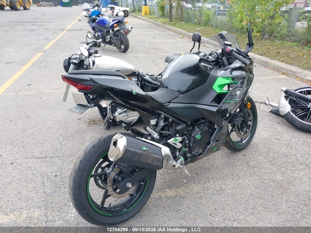 12704299 :رقم المزاد ، JKAEXKG16PDAN2874 vin ، 2023 Kawasaki Ex400 مزاد بيع