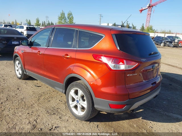 1FMCU9GX1FUA12535 Ford ESCAPE SE