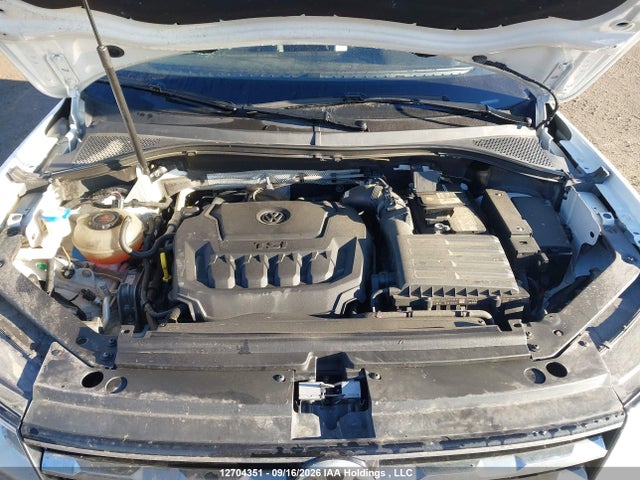 Продаж на аукціоні авто 2018 Volkswagen Tiguan Se/sel, vin: 3VV2B7AX9JM172096, номер лоту: 12704351