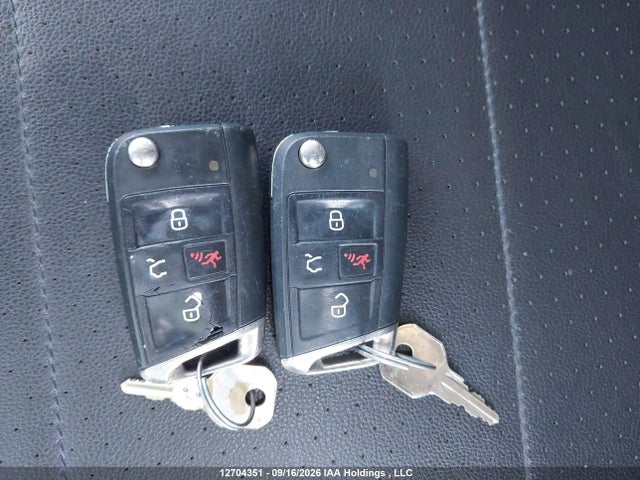 Продаж на аукціоні авто 2018 Volkswagen Tiguan Se/sel, vin: 3VV2B7AX9JM172096, номер лоту: 12704351