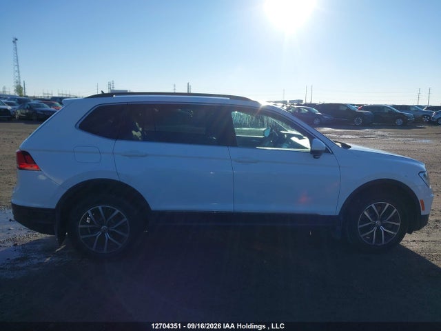 Продаж на аукціоні авто 2018 Volkswagen Tiguan Se/sel, vin: 3VV2B7AX9JM172096, номер лоту: 12704351