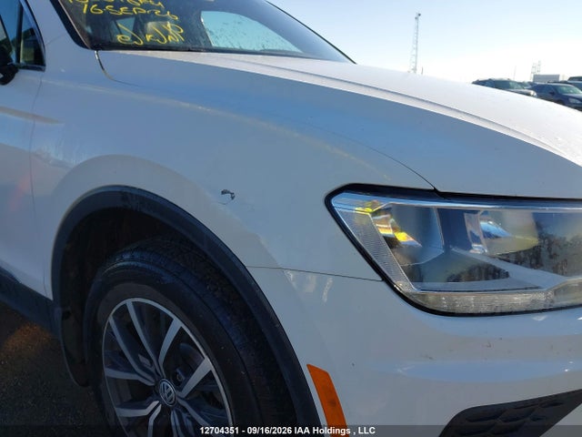 Продаж на аукціоні авто 2018 Volkswagen Tiguan Se/sel, vin: 3VV2B7AX9JM172096, номер лоту: 12704351