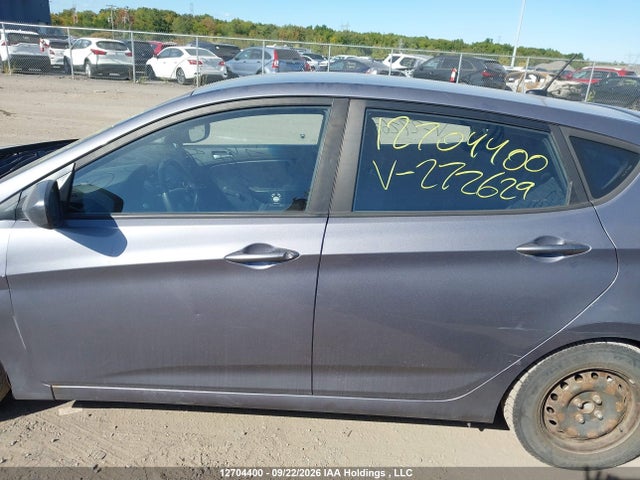 Продажа на аукционе авто 2016 Hyundai Accent, vin: KMHCT5AEXGU272629, номер лота: 12704400