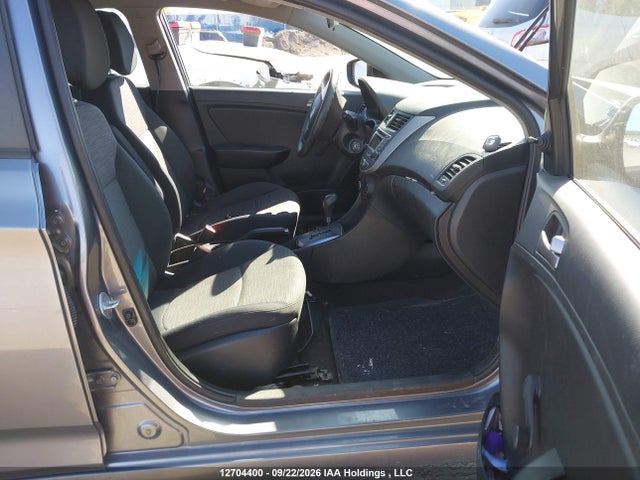 Продажа на аукционе авто 2016 Hyundai Accent, vin: KMHCT5AEXGU272629, номер лота: 12704400