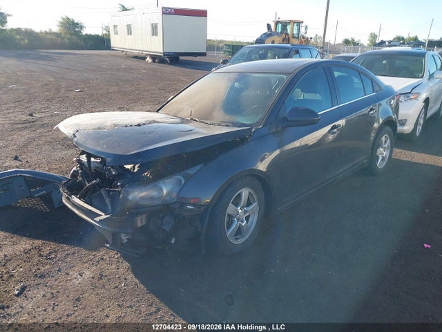 Chevrolet CRUZE LT 2014 1G1PE5SB1E7359263 Image 2