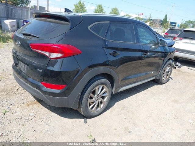 KM8J3CA48JU775750 Hyundai Tucson Premium 2.0l
