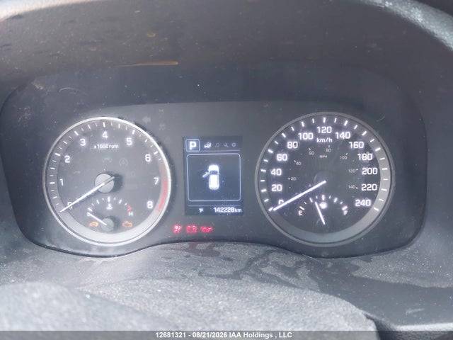 KM8J3CA48JU775750 Hyundai Tucson Premium 2.0l