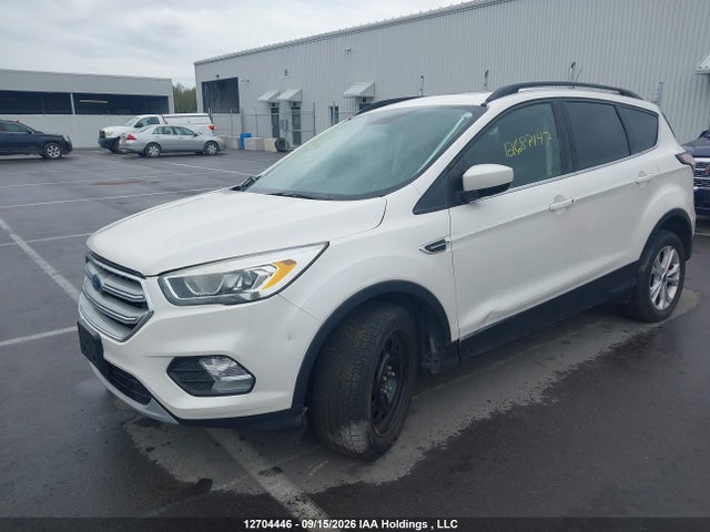 Ford Escape 2018 1FMCU9H99JUC96408 Image 2