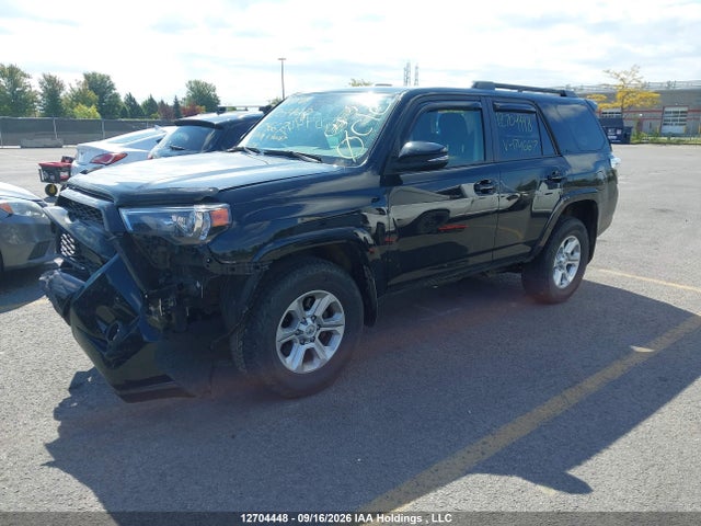 Toyota 4runner 2023 JTENU5JR3P6174667 Image 2