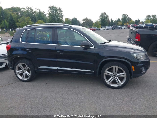 WVGJV7AX0FW095977 Volkswagen Tiguan S/se/sel/r-line