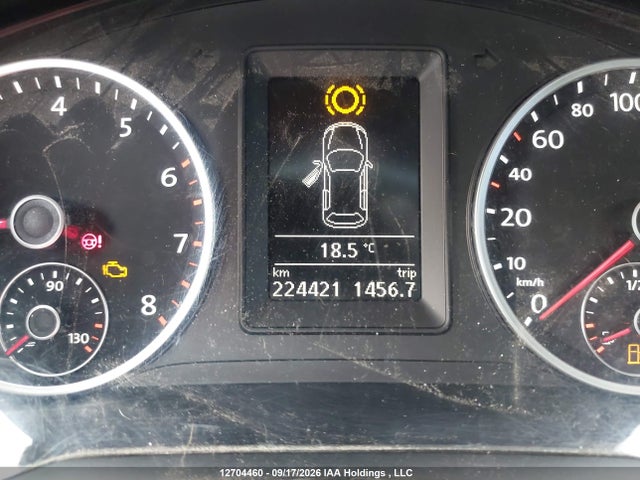 WVGJV7AX0FW095977 Volkswagen Tiguan S/se/sel/r-line