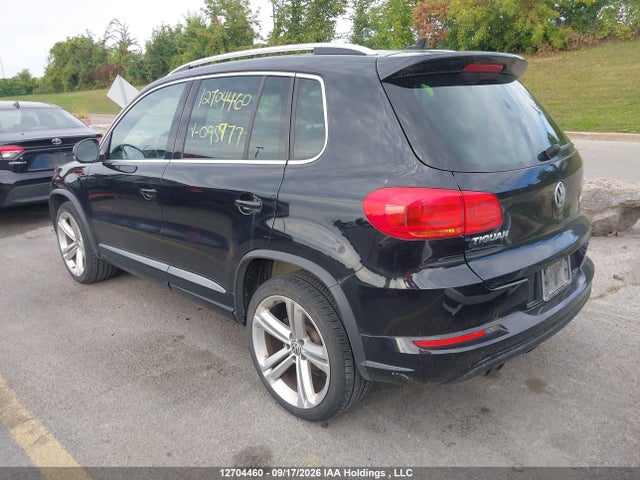 WVGJV7AX0FW095977 Volkswagen Tiguan S/se/sel/r-line