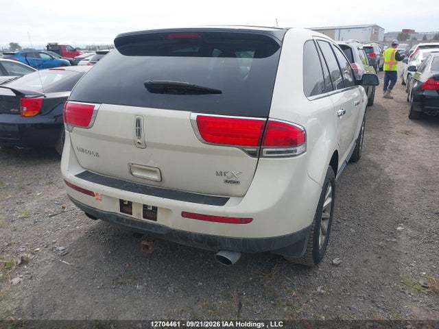 12704461 :رقم المزاد ، 2LMDJ8JK6DBL04922 vin ، 2013 Lincoln Mkx مزاد بيع