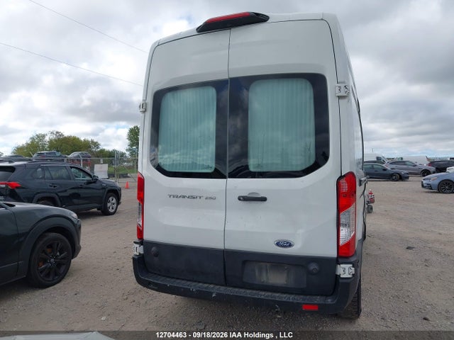 2019 Ford Transit T-250 მანქანა იყიდება აუქციონზე, vin: 1FTYR2XMXKKB58317, აუქციონის ნომერი: 12704463
