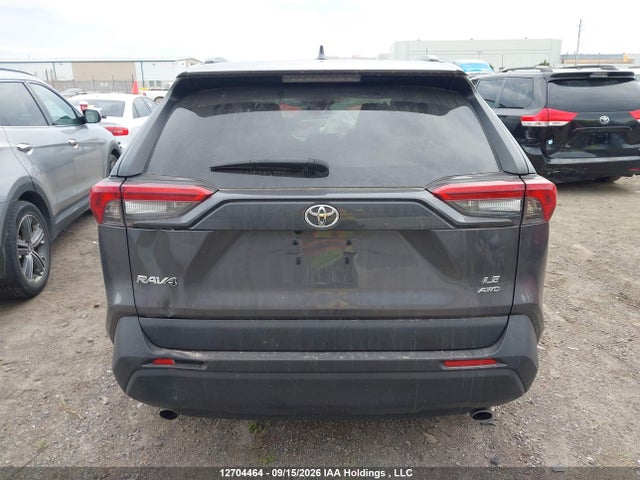 12704464 :رقم المزاد ، 2T3B1RFV7MC243014 vin ، 2021 Toyota Rav4 Le مزاد بيع