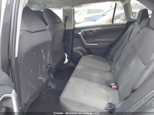 12704464 :رقم المزاد ، 2T3B1RFV7MC243014 vin ، 2021 Toyota Rav4 Le مزاد بيع