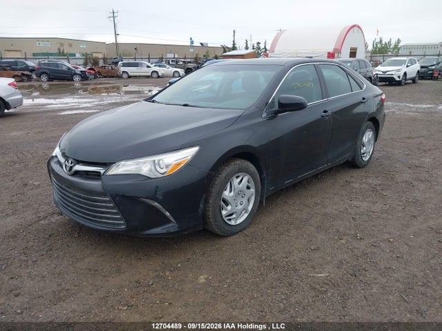Toyota CAMRY LE 2017 4T1BF1FK6HU398062 Image 2
