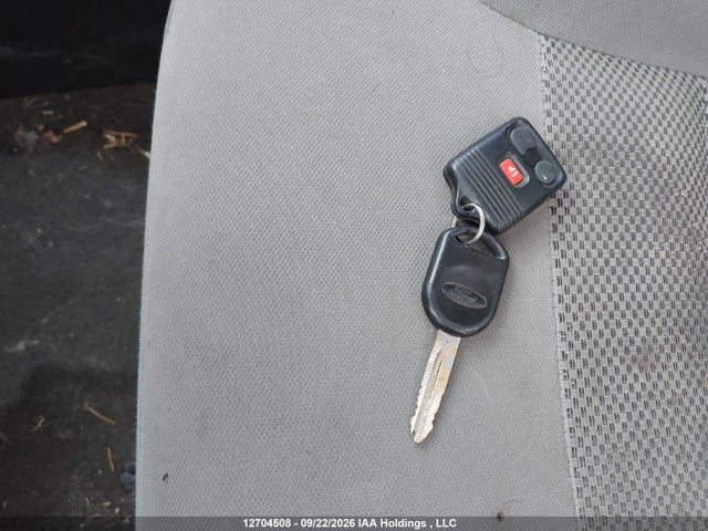 12704508 :رقم المزاد ، 1FMYU93146KA26514 vin ، 2006 Ford Escape Xlt مزاد بيع