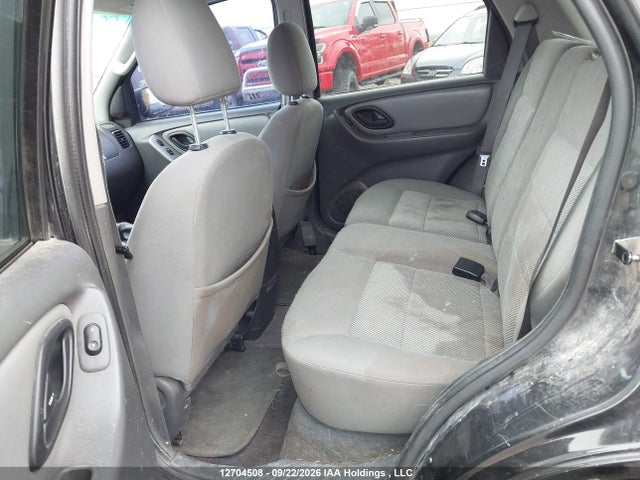 12704508 :رقم المزاد ، 1FMYU93146KA26514 vin ، 2006 Ford Escape Xlt مزاد بيع