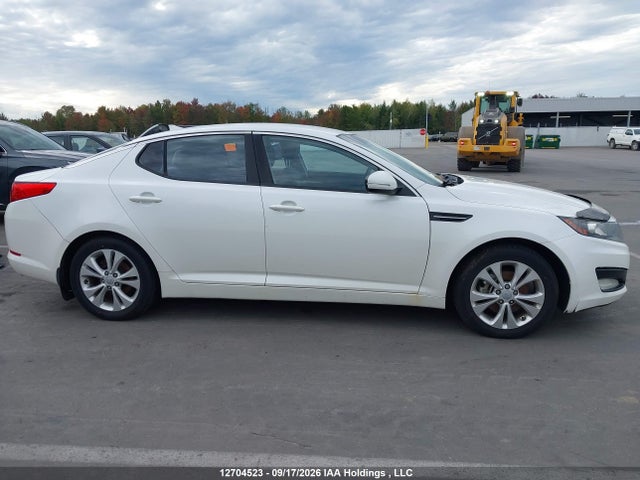 Продажа на аукционе авто 2013 Kia Optima, vin: KNAGM4A71D5410835, номер лота: 12704523