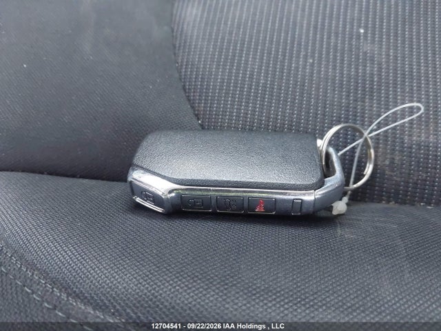 12704541 :رقم المزاد ، 5XXG24J25NG114002 vin ، 2022 Kia K5 Lx مزاد بيع