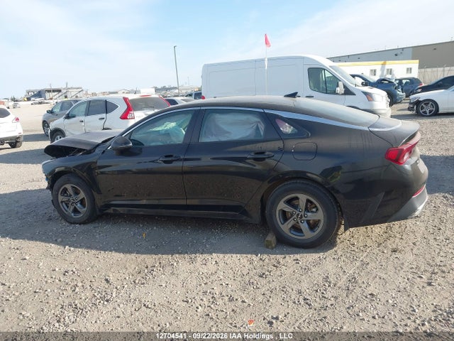 12704541 :رقم المزاد ، 5XXG24J25NG114002 vin ، 2022 Kia K5 Lx مزاد بيع