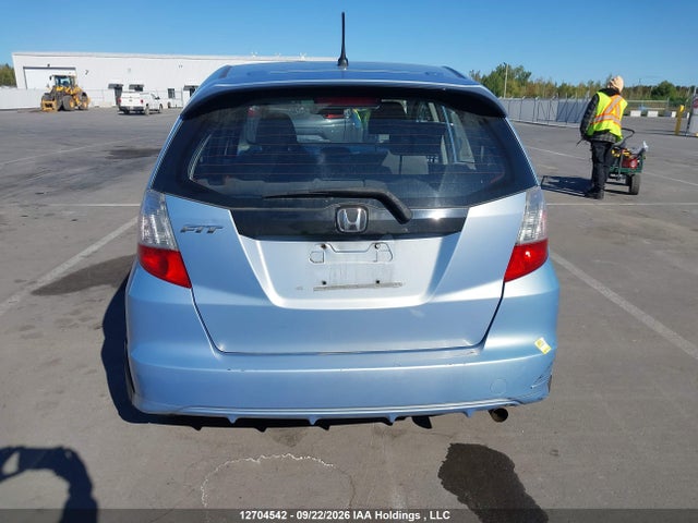 2009 Honda Fit მანქანა იყიდება აუქციონზე, vin: JHMGE88519S805813, აუქციონის ნომერი: 12704542
