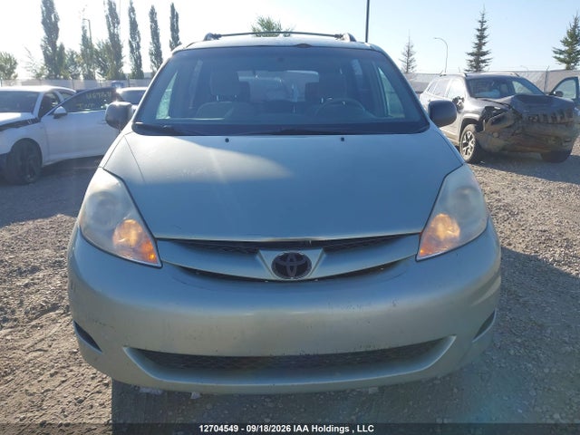 Продажа на аукционе авто 2006 Toyota Sienna, vin: 5TDZA29CX6S405205, номер лота: 12704549