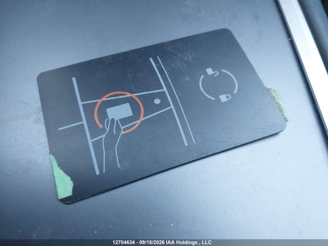 12704634 :رقم المزاد ، 7SAYGDEE8PF593907 vin ، 2023 Tesla Model Y Long Range مزاد بيع