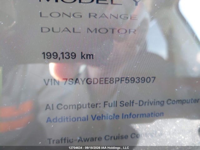 12704634 :رقم المزاد ، 7SAYGDEE8PF593907 vin ، 2023 Tesla Model Y Long Range مزاد بيع