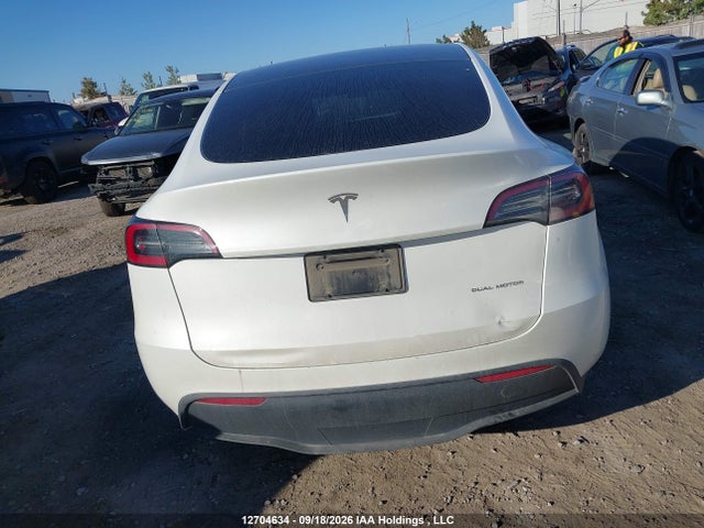 12704634 :رقم المزاد ، 7SAYGDEE8PF593907 vin ، 2023 Tesla Model Y Long Range مزاد بيع