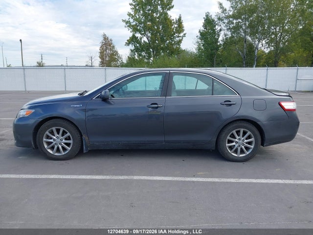 2011 Toyota Camry Hybrid მანქანა იყიდება აუქციონზე, vin: 4T1BB3EK2BU127578, აუქციონის ნომერი: 12704639