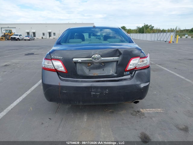 2011 Toyota Camry Hybrid მანქანა იყიდება აუქციონზე, vin: 4T1BB3EK2BU127578, აუქციონის ნომერი: 12704639