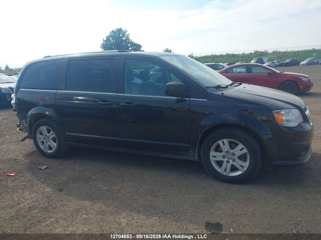 12704653 :رقم المزاد ، 2C4RDGDG8JR288398 vin ، 2018 Dodge Grand Caravan Crew مزاد بيع