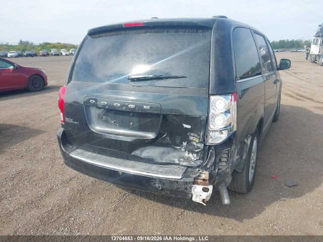 12704653 :رقم المزاد ، 2C4RDGDG8JR288398 vin ، 2018 Dodge Grand Caravan Crew مزاد بيع