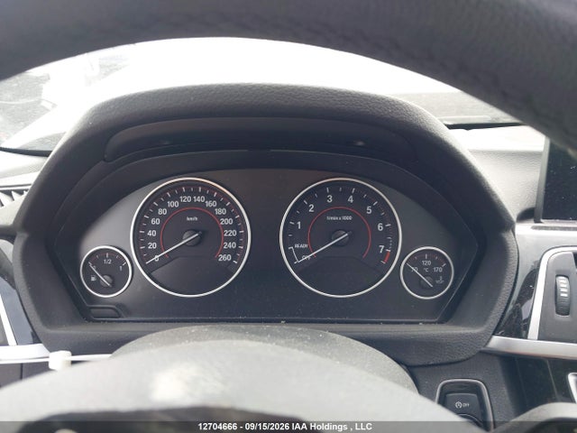 WBA8A3C38HA066712 BMW 320 XI