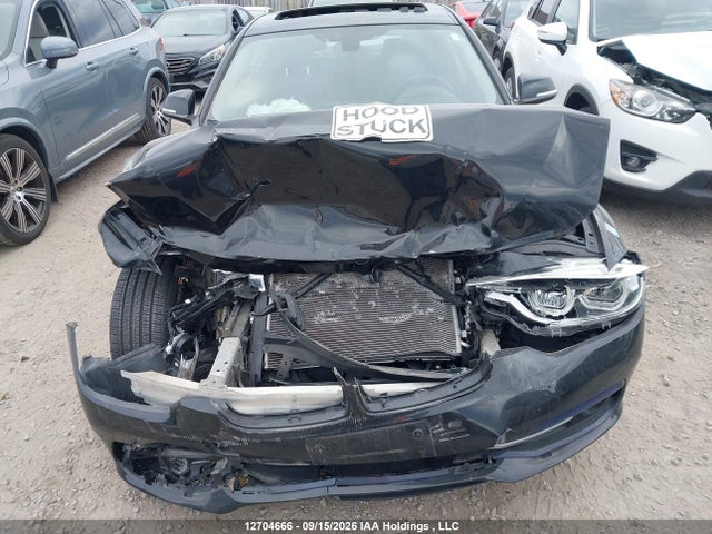 WBA8A3C38HA066712 BMW 320 XI