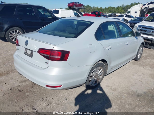 2017 Volkswagen Jetta Wolfsburg Edition მანქანა იყიდება აუქციონზე, vin: 3VWDB7AJ9HM352611, აუქციონის ნომერი: 12704667