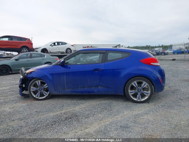 12704683 :رقم المزاد ، KMHTC6AD4DU150177 vin ، 2013 Hyundai Veloster مزاد بيع
