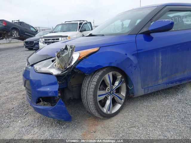 12704683 :رقم المزاد ، KMHTC6AD4DU150177 vin ، 2013 Hyundai Veloster مزاد بيع
